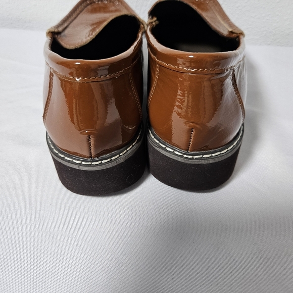 Donald Pliner Hope Loafer In Chestnut Brown Size 7.5 - Picture 6 of 11